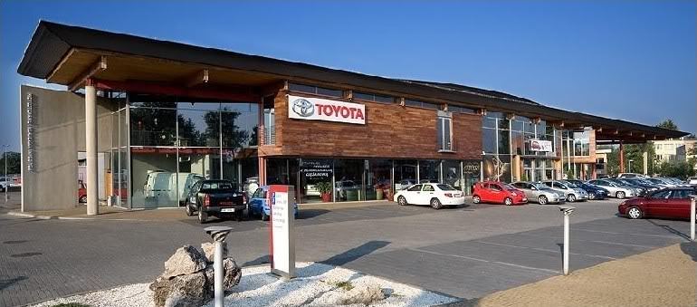 Salon samochodowy Toyota, Katowice